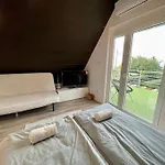 Felix House شيوفوك