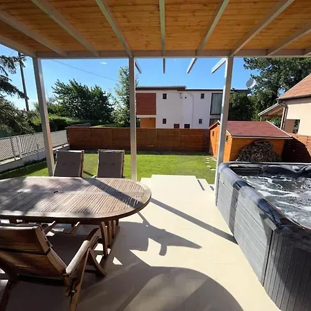 Felix House Holiday home