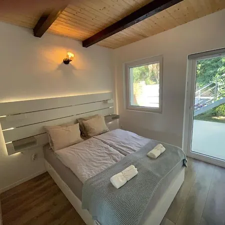 בית נופש Felix House *