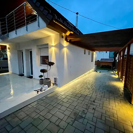 Felix House Vakantiehuis