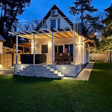 Felix House Holiday home Siofok